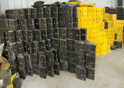 長(zhǎng)沙減速帶供應(yīng)信息與交通設(shè)施安全防護(hù)指南